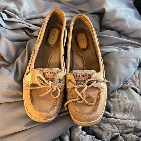 Sperry tan boat shoes - Picture 1 of 6